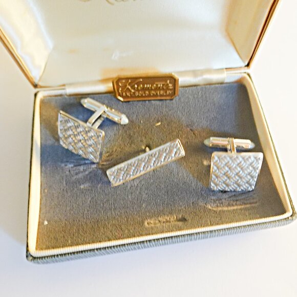 14k Gold Overlay WhIte Gold Cuff links Tie pin Set in original box - Picture 1 of 3